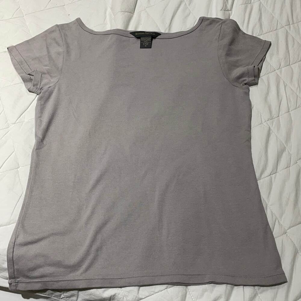 Banana Republic grey M shaped t worn once